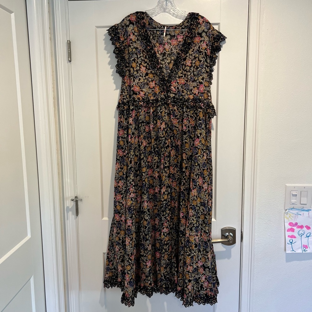 Free people maxi dress. XS